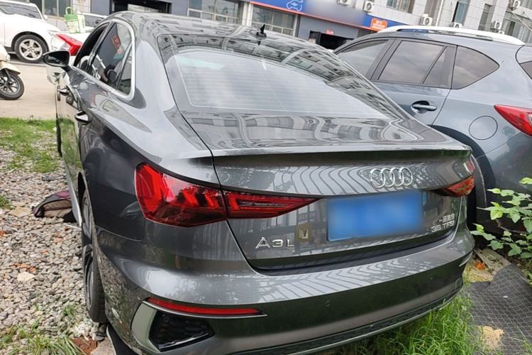 Audi A3L 2023 — 5