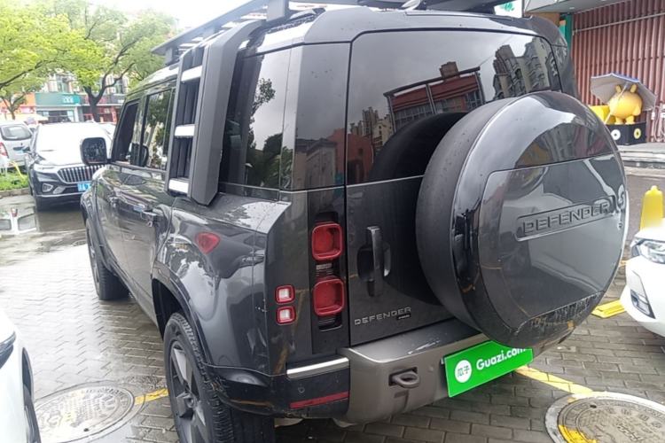 Land Rover Defender 2023 — 4
