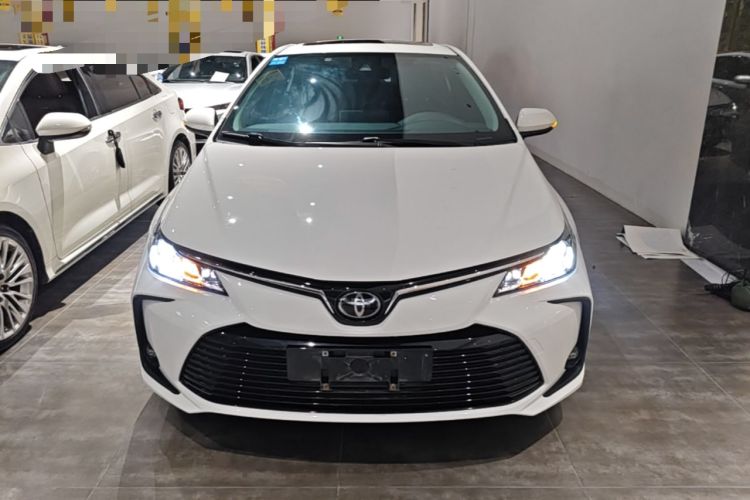 Toyota Corolla 2021 — 2