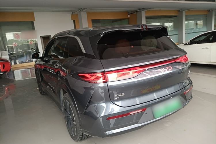 BYD Tang L 2025 — 4