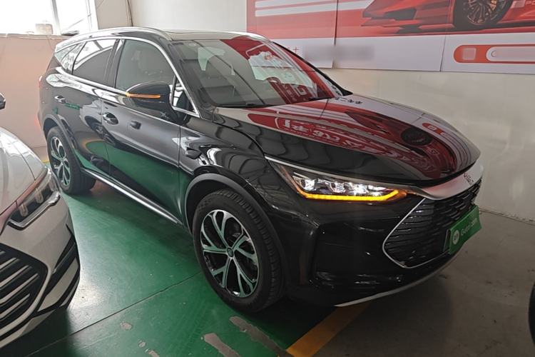 BYD Tang 2025 — 3