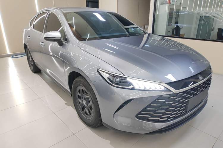 BYD Qin Plus 2025 — 3