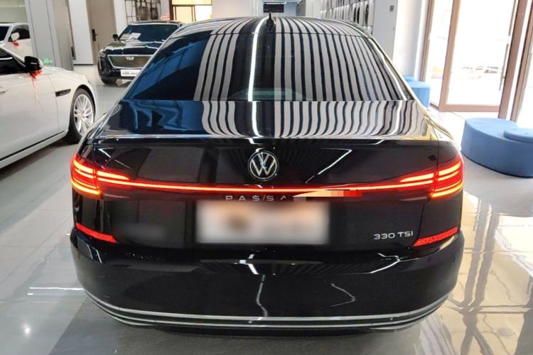 Volkswagen Passat 2024 — 5