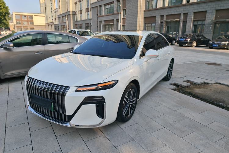 Roewe m7 dmh 2025 — фото 1
