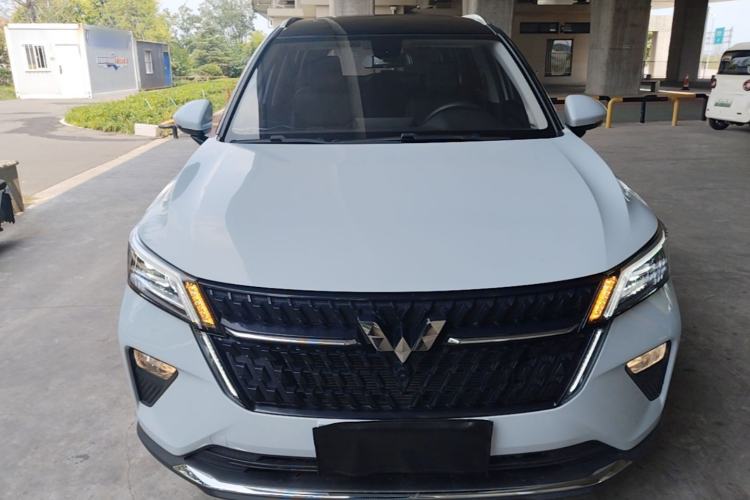 Wuling Asta 2022 — 2