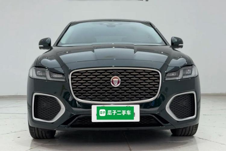 Jaguar XFL 2025 — фото 2