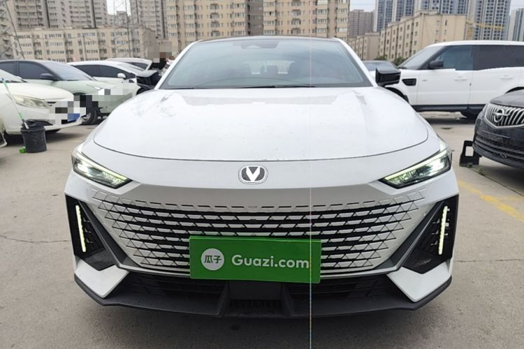 ChangAn UNI-V 2023 — 2