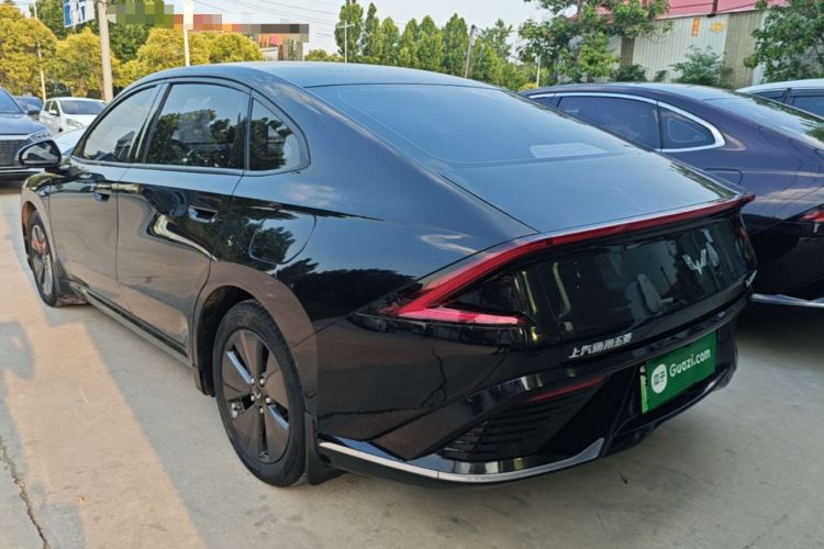 Wuling Xingguang 2023 — 4