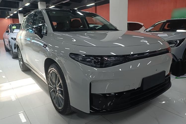 Leapmotor C10 2026 — 3