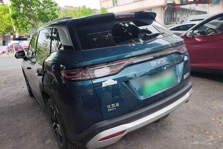 BYD Song L DM-i 2024 — 4