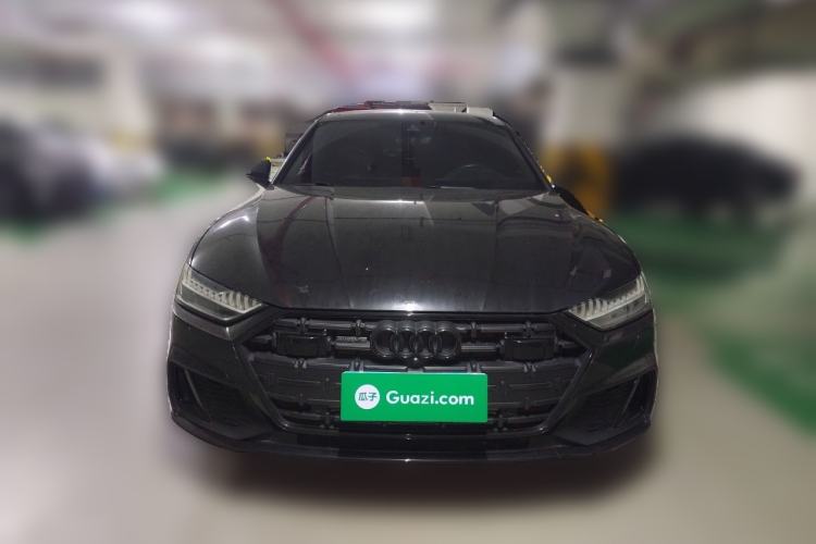 Audi A7L 2022 — 2