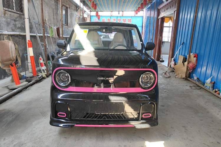 Geely Galaxy Panda 2025 — 2