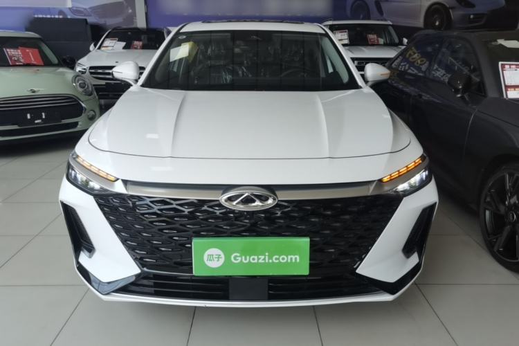 Chery Arrizo 8 2025 — 2