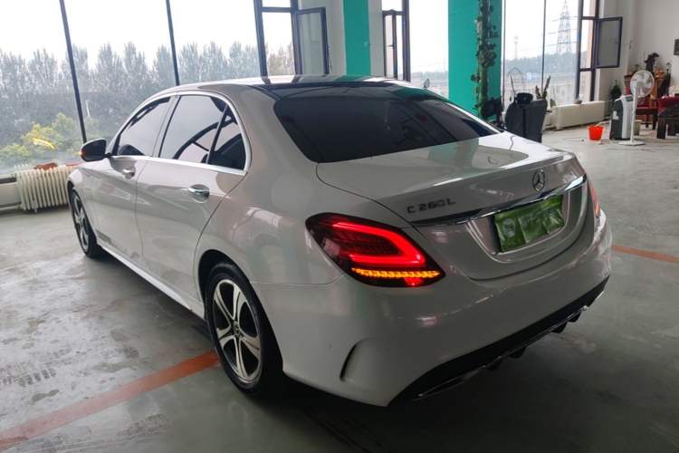 Mercedes-Benz benz c class 2020 — фото 4
