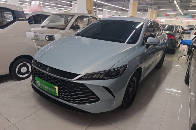BYD Qin PLUS 2025 — фото 1
