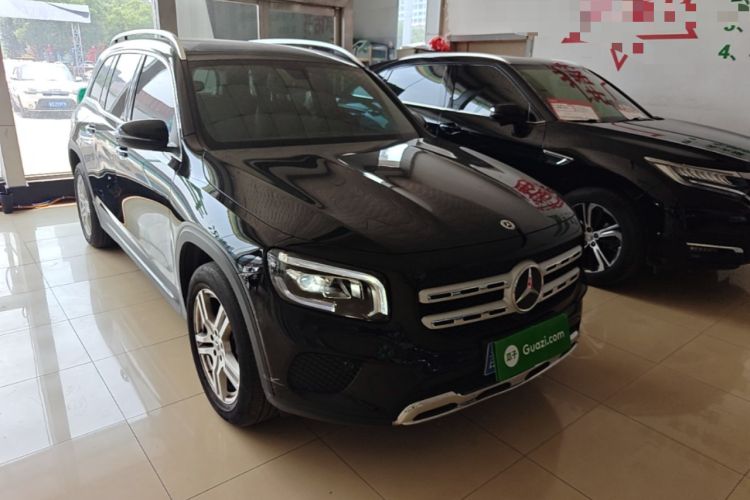 Mercedes-Benz GLB 200 2023 — 3