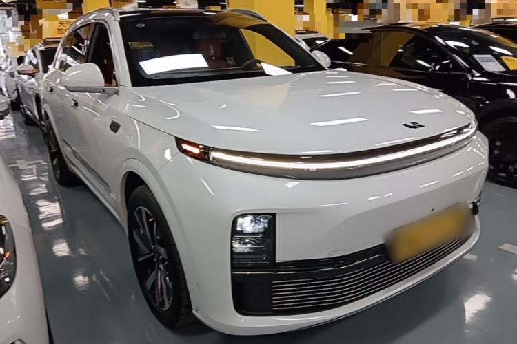Li Auto L7 2023 — 3