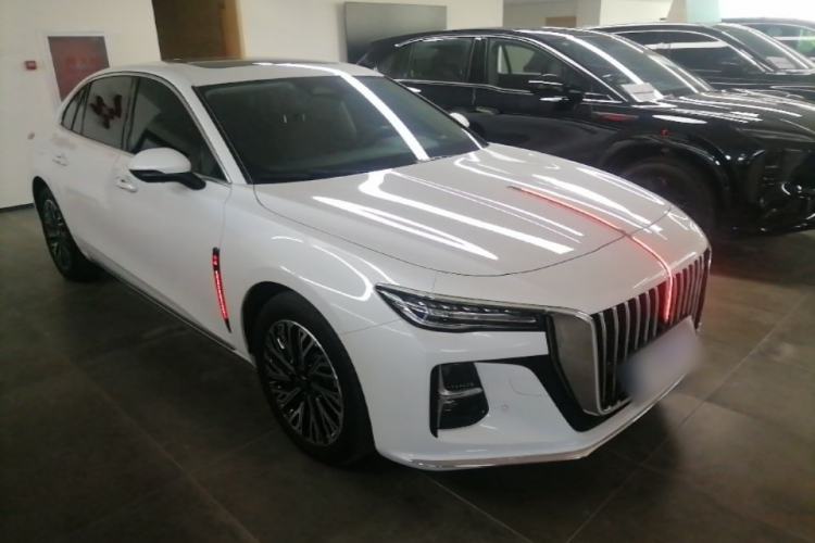 Hongqi H5 2024 — 3