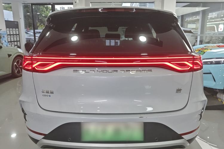 BYD Tang 2024 — 5