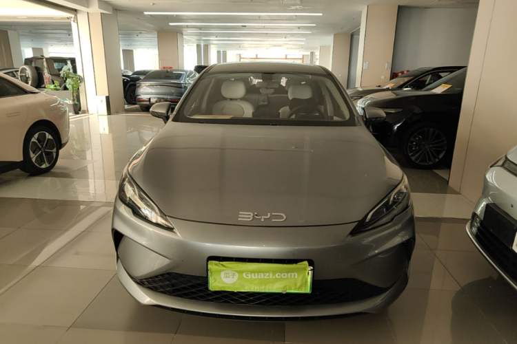 BYD Seal 05 DM-i 2025 — фото 2