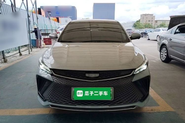 Geely Emgrand L 2022 — 2