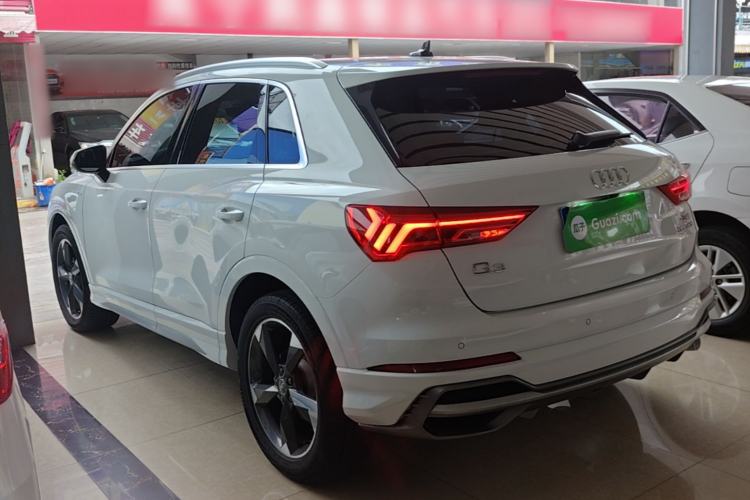 Audi Q3 2020 — 4