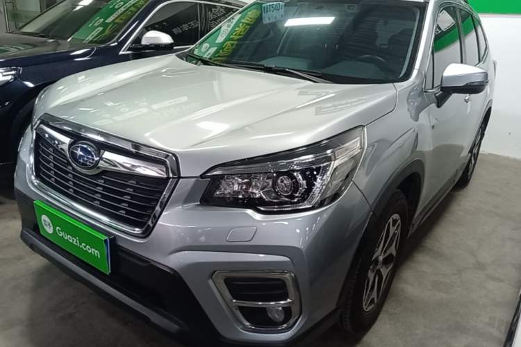 Subaru forester 2021 — фото 1