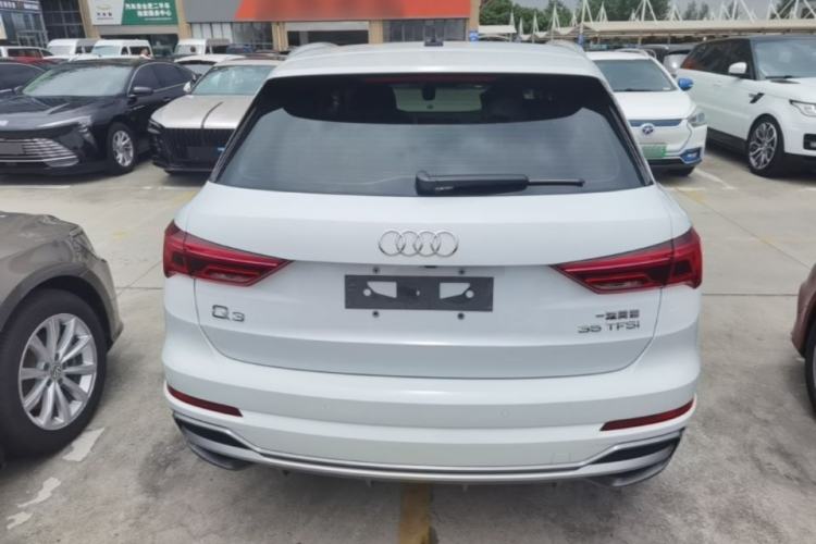 Audi Q3 2022 — 5