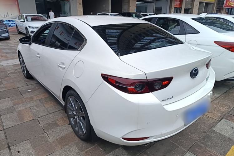 Mazda Mazda 3 2023 — 4