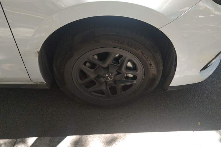 BYD Seal 05 DM-i 2025 — 5