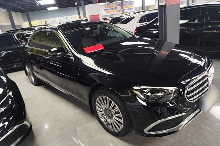 Mercedes-Benz E 300 L 2023 — 3