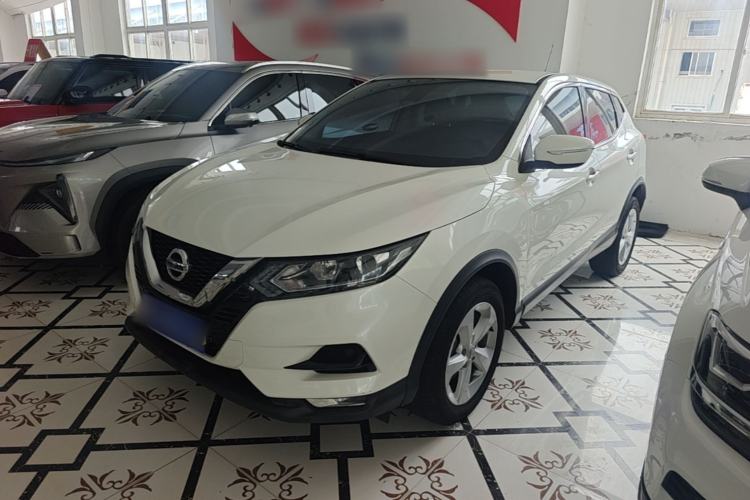 Nissan Qashqai 2022 — фото 1