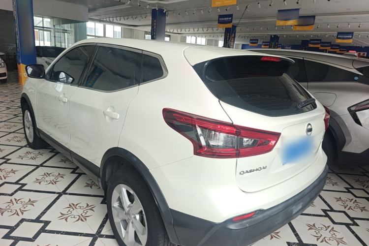 Nissan Qashqai 2022 — фото 4