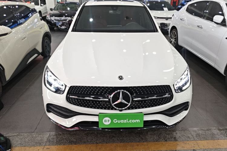 Mercedes-Benz GLC 260 2022 — 2