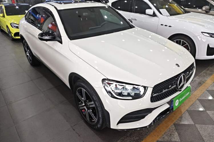 Mercedes-Benz GLC 260 2022 — 3