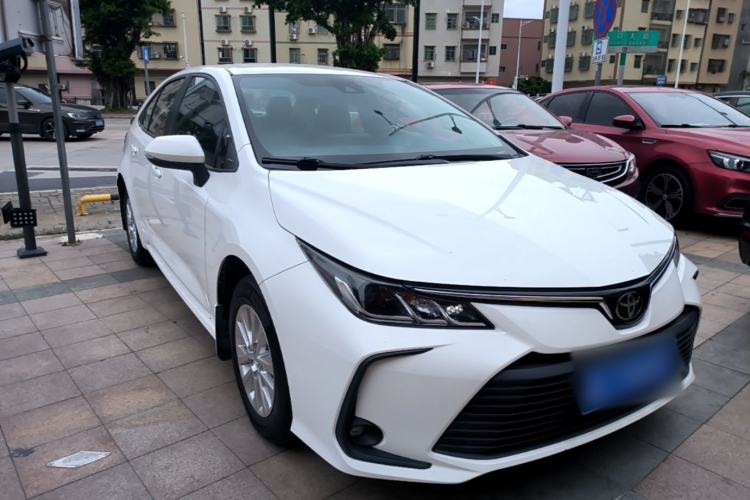 Toyota Corolla 2021 — 3