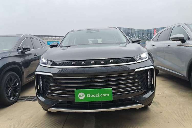 Exeed Lingyun 2025 — 2