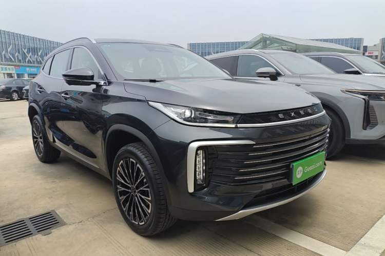 Exeed Lingyun 2025 — 3