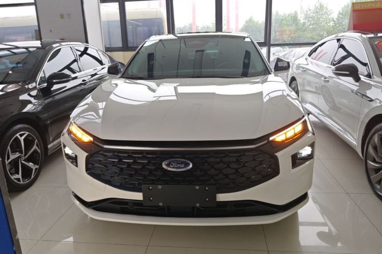 Ford Mondeo 2023 — 2