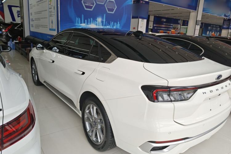 Ford Mondeo 2023 — 4