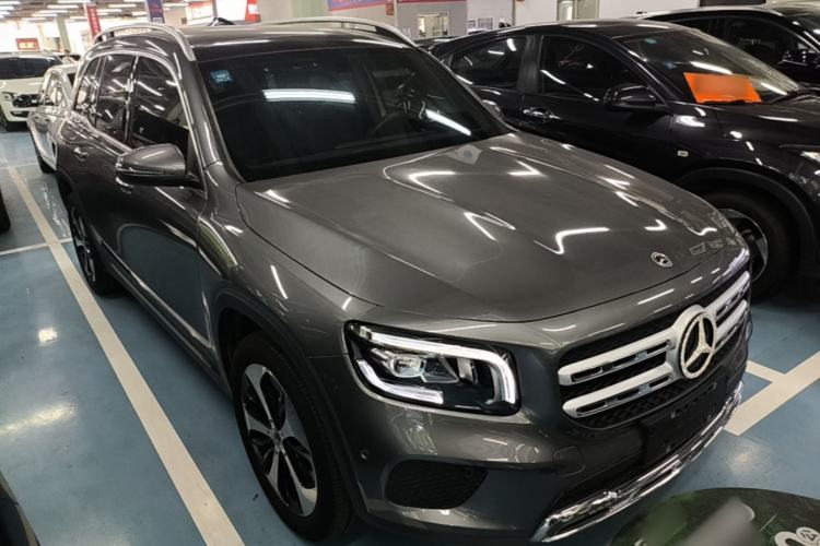 Mercedes-Benz GLB 220 2023 — 3