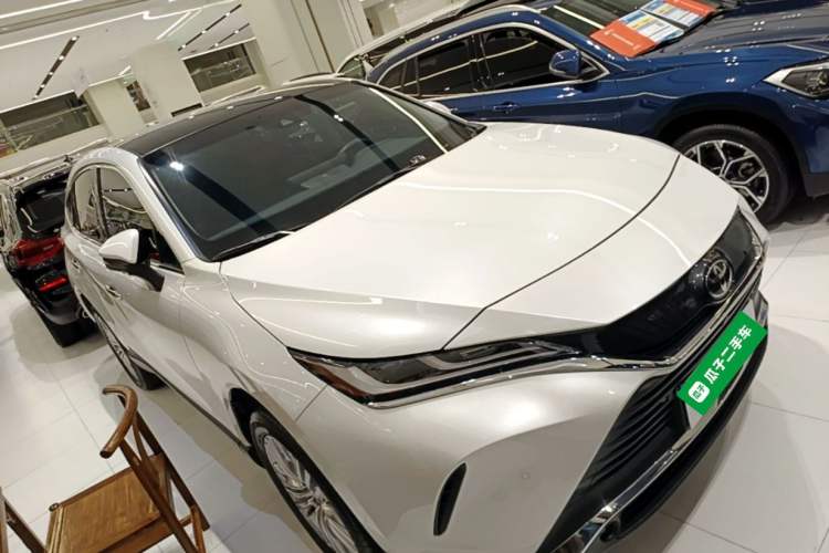 Toyota Harrier 2022 — 3