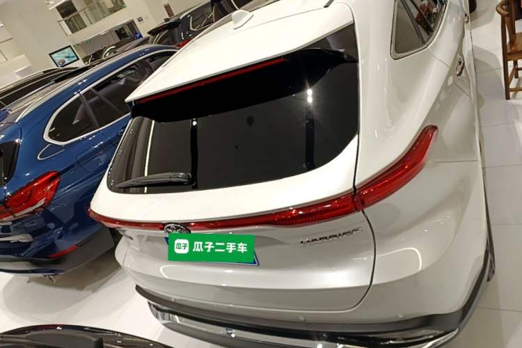 Toyota Harrier 2022 — 5