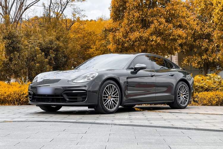 Porsche Panamera 2021 — фото 1