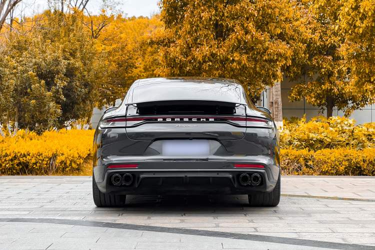 Porsche Panamera 2021 — фото 5