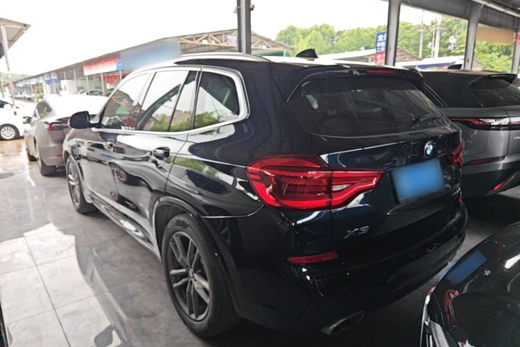BMW X3 2021 — 4