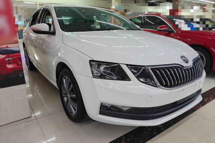 Skoda octavia 2021 — фото 3