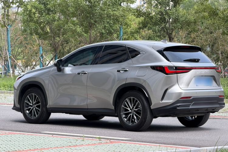 Lexus nx 2023 — фото 4