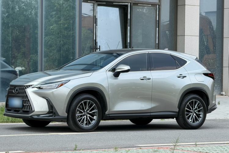 Lexus nx 2023 — фото 5