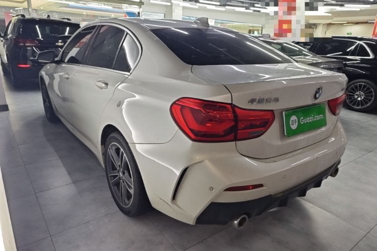 BMW 120i 2021 — 4